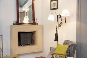 Pantheon Apartment