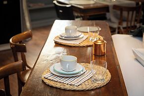 Pantheon Apartment