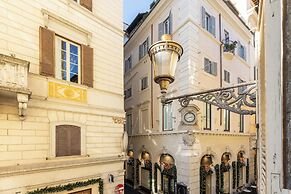 Pantheon Apartment