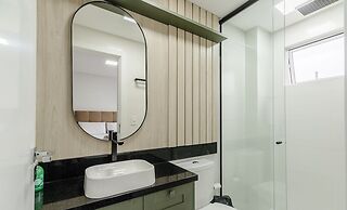 2BR apt w/ BBQ 700m From the Beach Sir0501