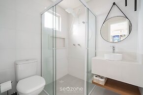 2BR Seaview apt Near Itapema Beach Sem501