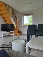 Comfortable Holiday Home, Sauna, Fishing Pond