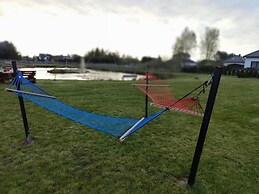 Comfortable Holiday Home, Sauna, Fishing Pond