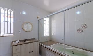 3BR House w/ Pool & Bbq, 500m Beach Rua0226