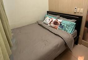 Condo With Balcony at Makati SM Jazz