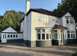 Tranquil Studio - Sleeps 2 & Private Parking