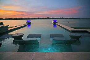Enter Caribbean Grand Resort