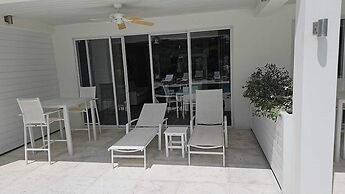 The Tides Grace Bay