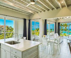 The Tides Grace Bay