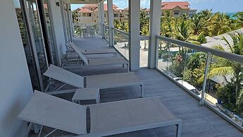 The Tides Grace Bay