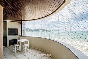3BR Beachfront apt w/ BBQ Rsl0502
