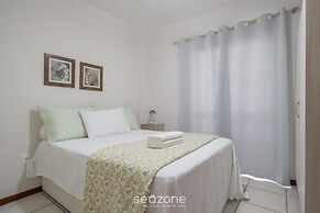 3BR Beachfront apt w/ BBQ Rsl0502