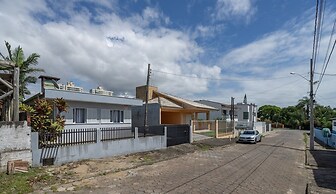 3BR Home w/ BBQ 100m From Beach Rpr056