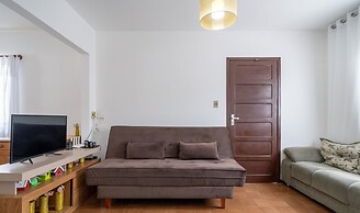 3BR Home w/ BBQ 100m From Beach Rpr056