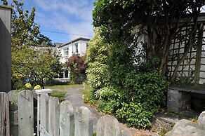 2 Porthilly Cottages