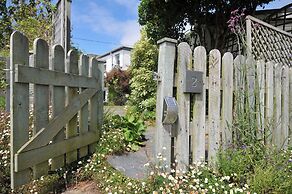 2 Porthilly Cottages