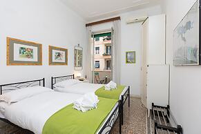 Clodia 5 Apartment