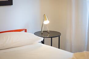 Clodia 5 Apartment