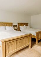 The Hotel Henry