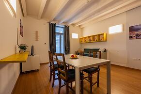 Priocca 211 by Wonderful Italy
