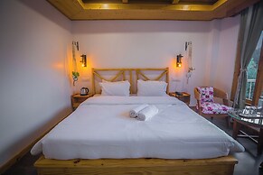 NinYanWays Boutique Stay