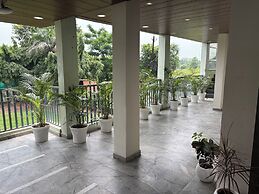 Hotel Dhana Lakshmi Bliss