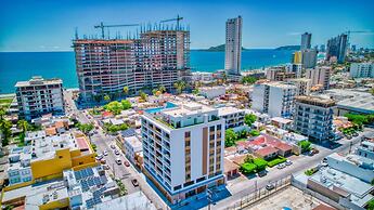 Makeva Condos - Near Malecon