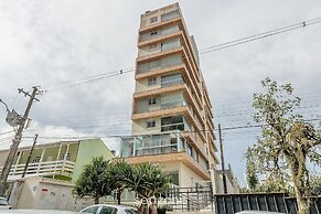 Sophisticated Stay 200m From Praia Brava - EHI