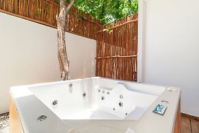 Apt with Private Rooftop Tulum 2 BR
