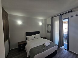 Cyprus harbour suites