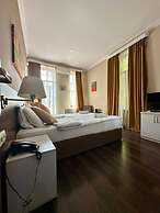 HOTEL POINT