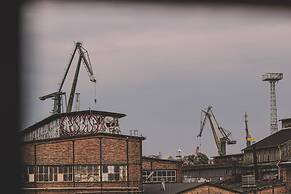 Arena Doki Industrialny Styl Gara