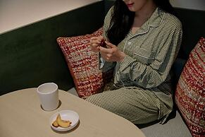 Anook Hotel Suwon Station