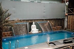 Tranquillo By The Beach - Luxury Wooden