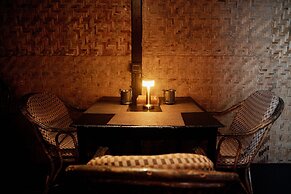 Tranquillo By The Beach - Luxury Wooden