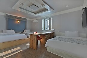 Hidden Hill Bulguksa Hotel