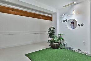Hidden Hill Bulguksa Hotel