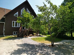 L'Auberge des Collines Private Escape For Two