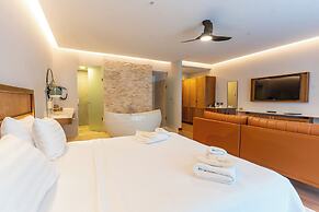 Cunda Kızılca Deluxe Hotel&SPA