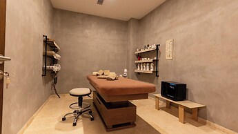 Cunda Kızılca Deluxe Hotel&SPA