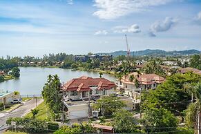 Cozy LakeSide apartments in Laguna