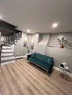 Cozy Modern Home With Large Fenced in Backyard