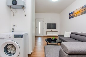 Apartments Mucaj