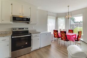 Spacious Home < 3 Mi to Hampton Coliseum!