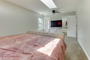 Spacious Home < 3 Mi to Hampton Coliseum!