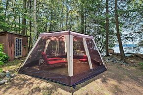 Cozy Lakefront Madison Cabin w/ Dock & Kayaks