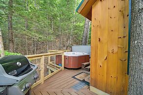 Tree House w/ Hot Tub: Near Sunday River Resort!