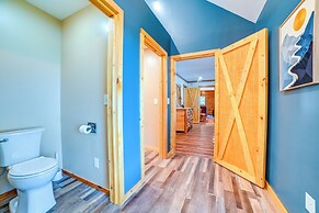 Private Lake & Dock: Log Cabin, 2 Mi to Clay!