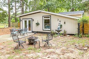 7 Mi to Kitty Hawk Pier & Beach: Studio w/ Patio!