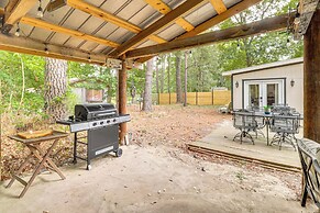 7 Mi to Kitty Hawk Pier & Beach: Studio w/ Patio!